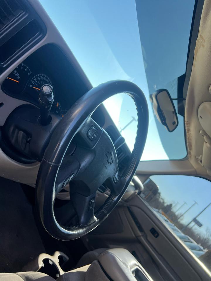 Chevrolet Avalanche 1500 LS 2005