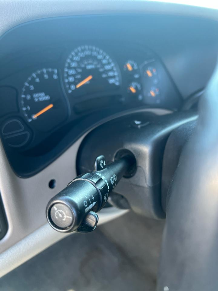 Chevrolet Avalanche 1500 LS 2005