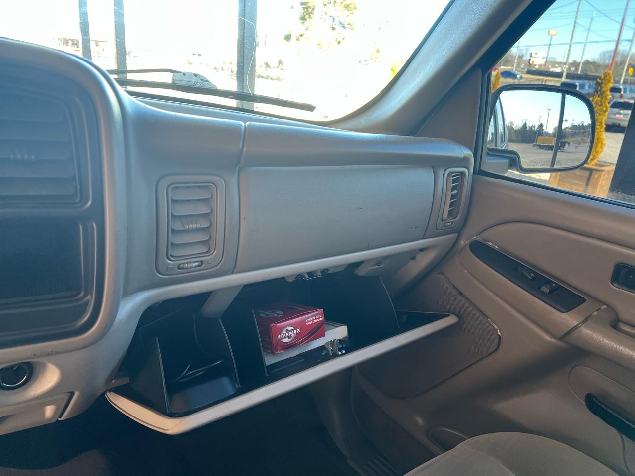 Chevrolet Avalanche 1500 LS 2005