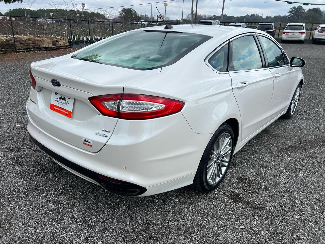Ford Fusion  2016