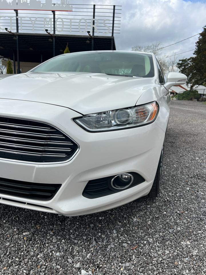 Ford Fusion  2016