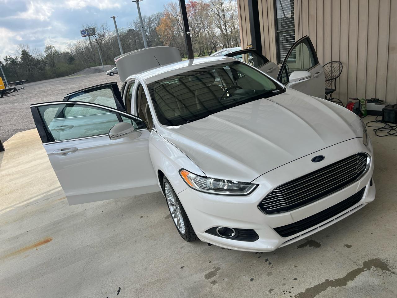 Ford Fusion  2016