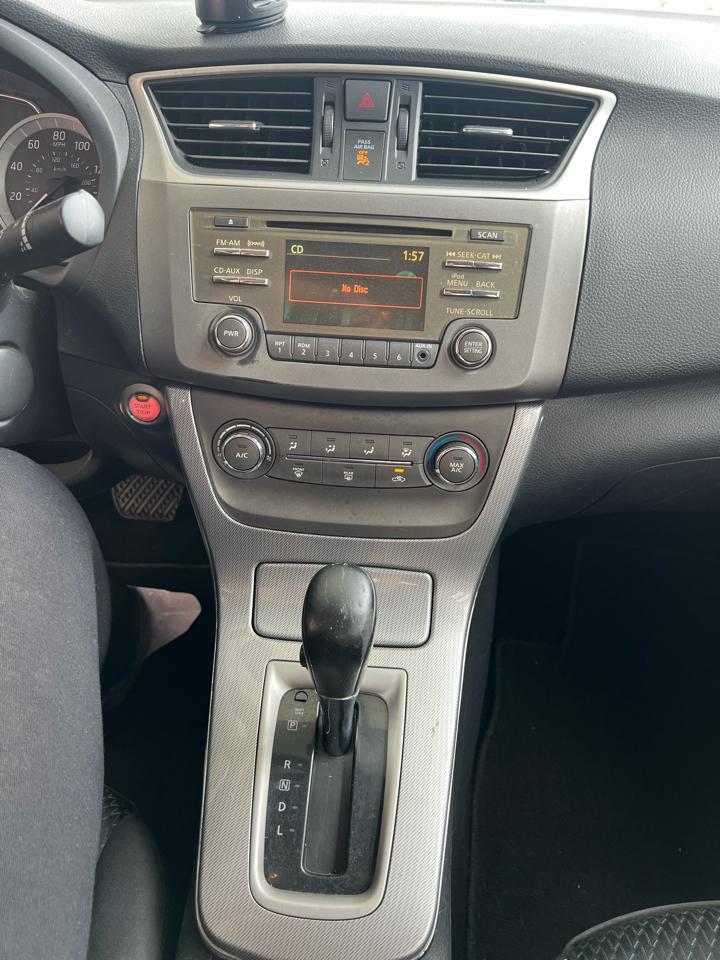 Nissan Sentra  2014