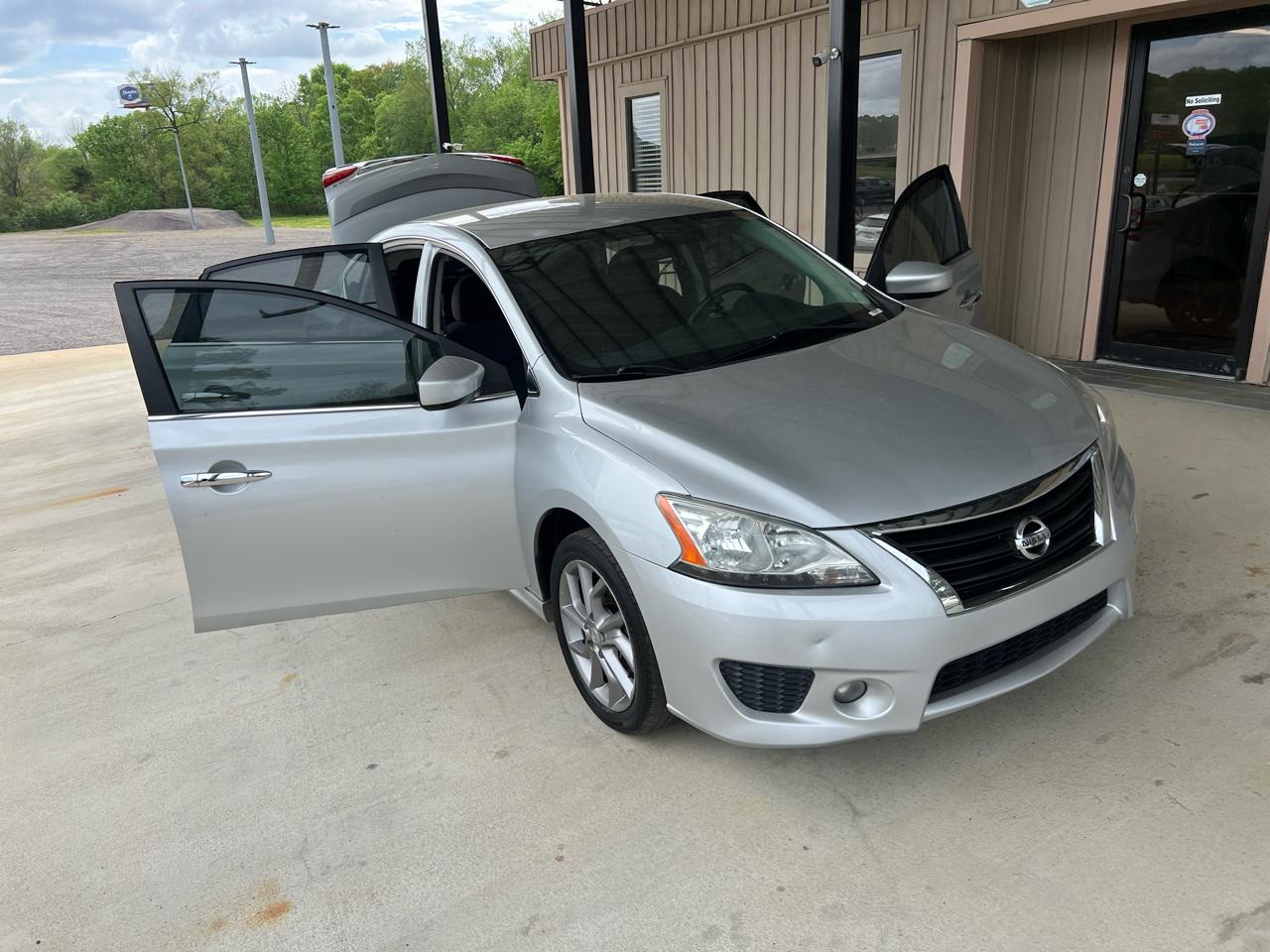 Nissan Sentra  2014