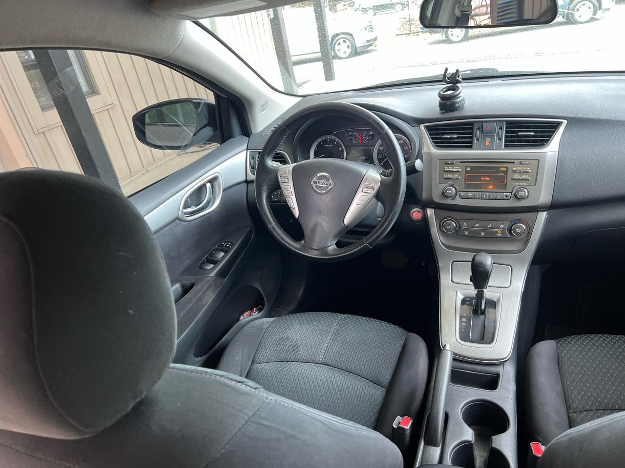 Nissan Sentra  2014