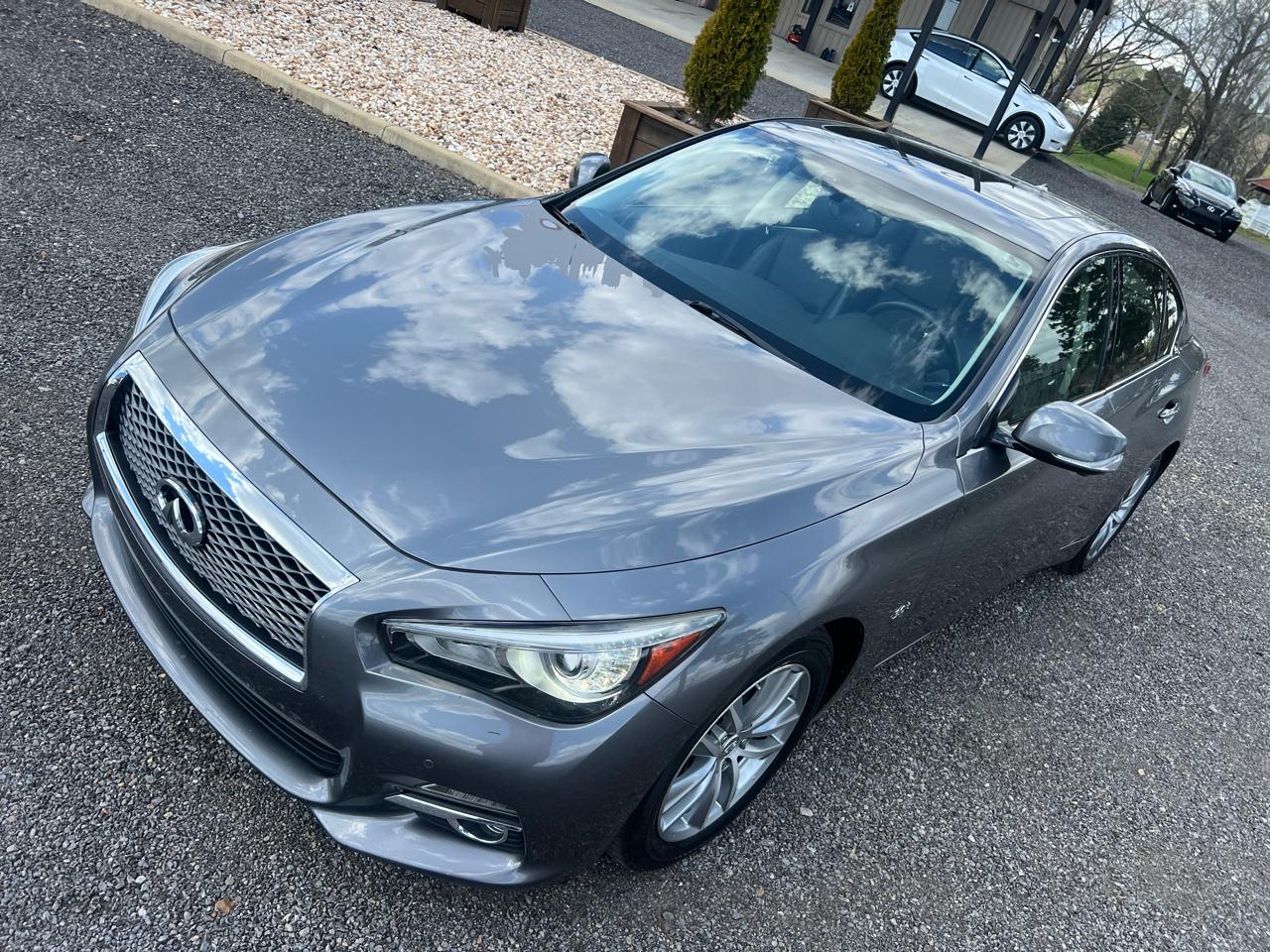 Infiniti Q50  2016