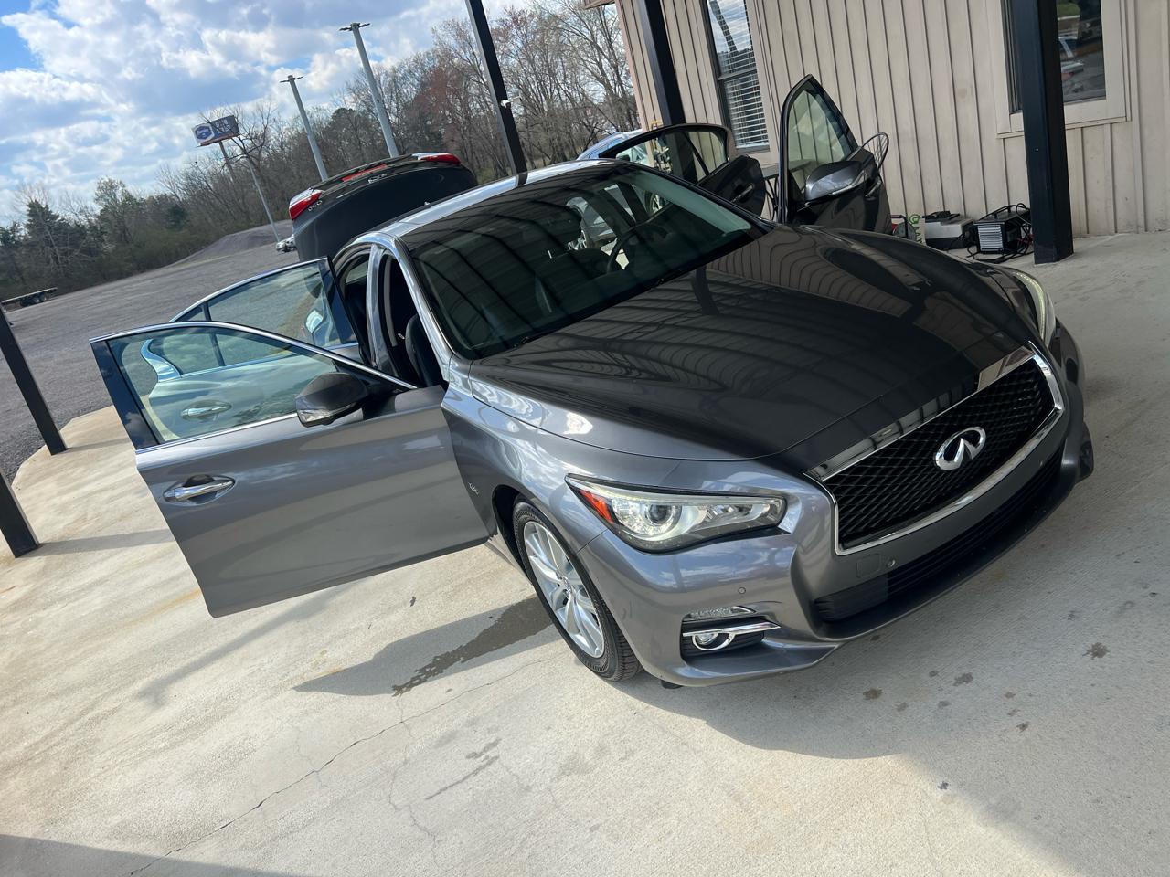 Infiniti Q50  2016