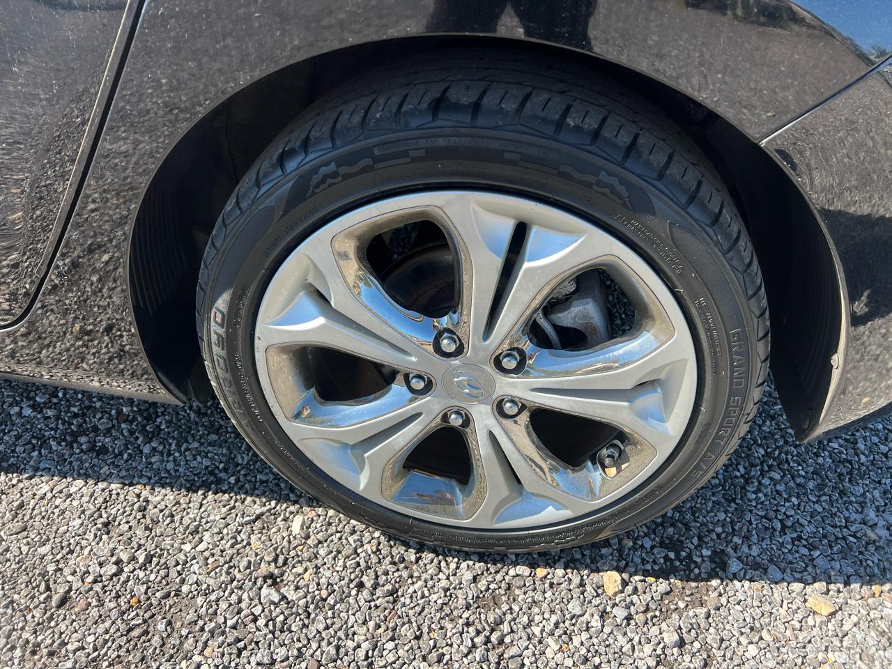 Hyundai Elantra GT  2013