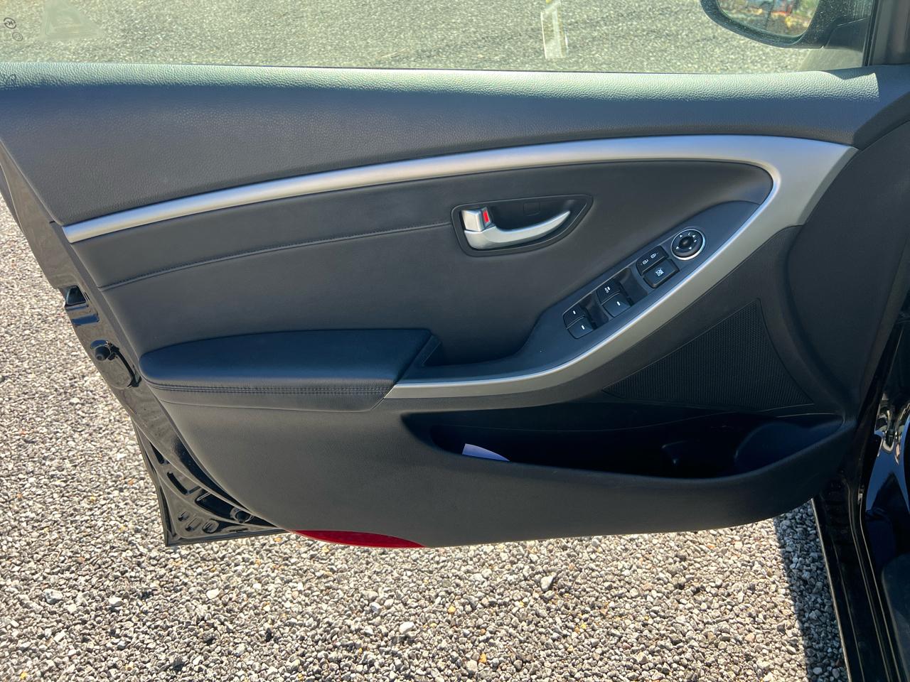 Hyundai Elantra GT  2013