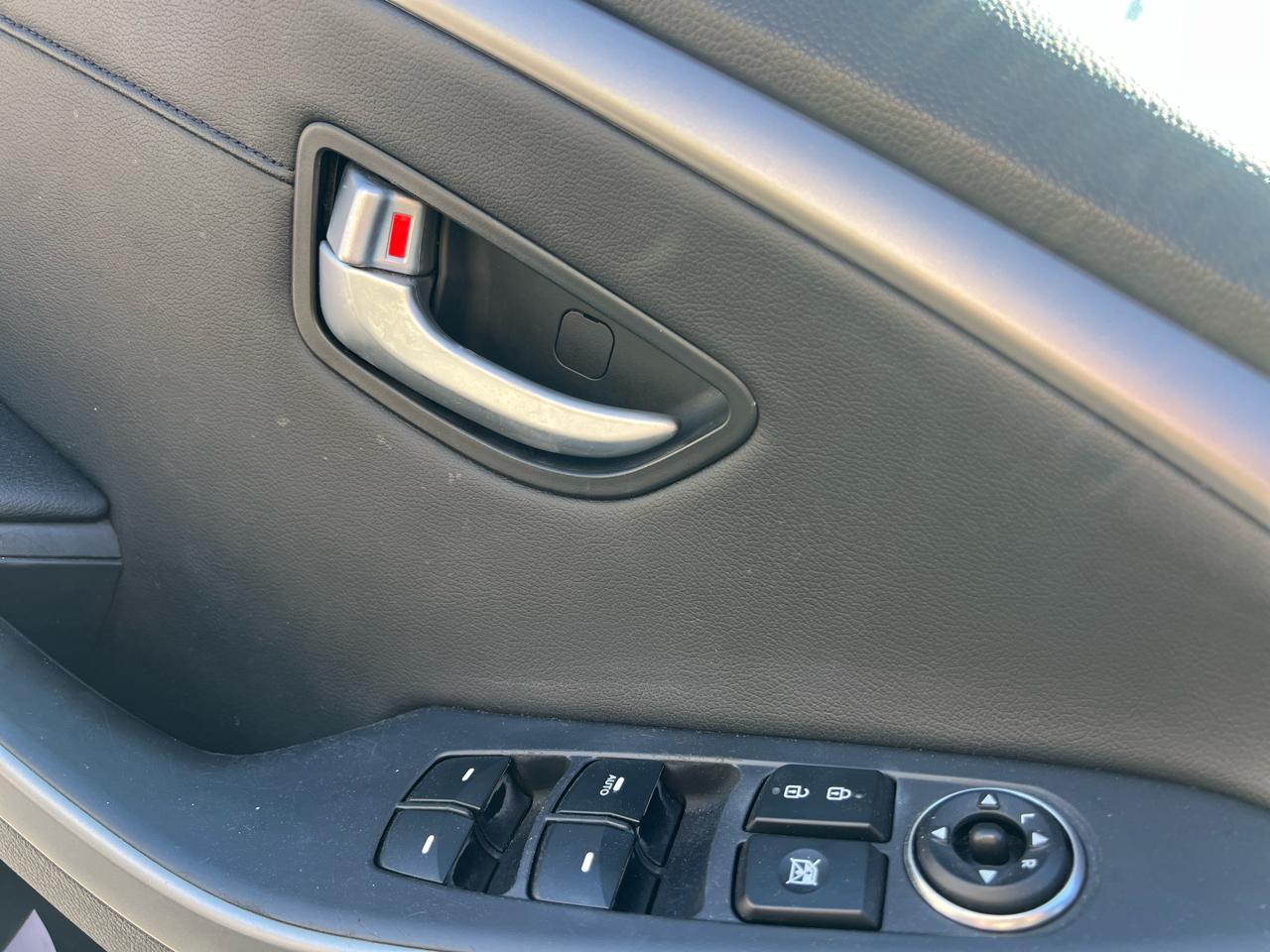 Hyundai Elantra GT  2013