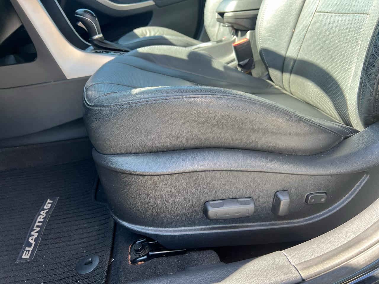 Hyundai Elantra GT  2013