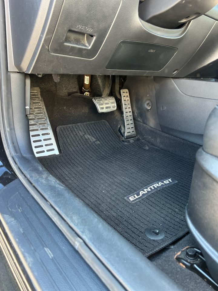 Hyundai Elantra GT  2013