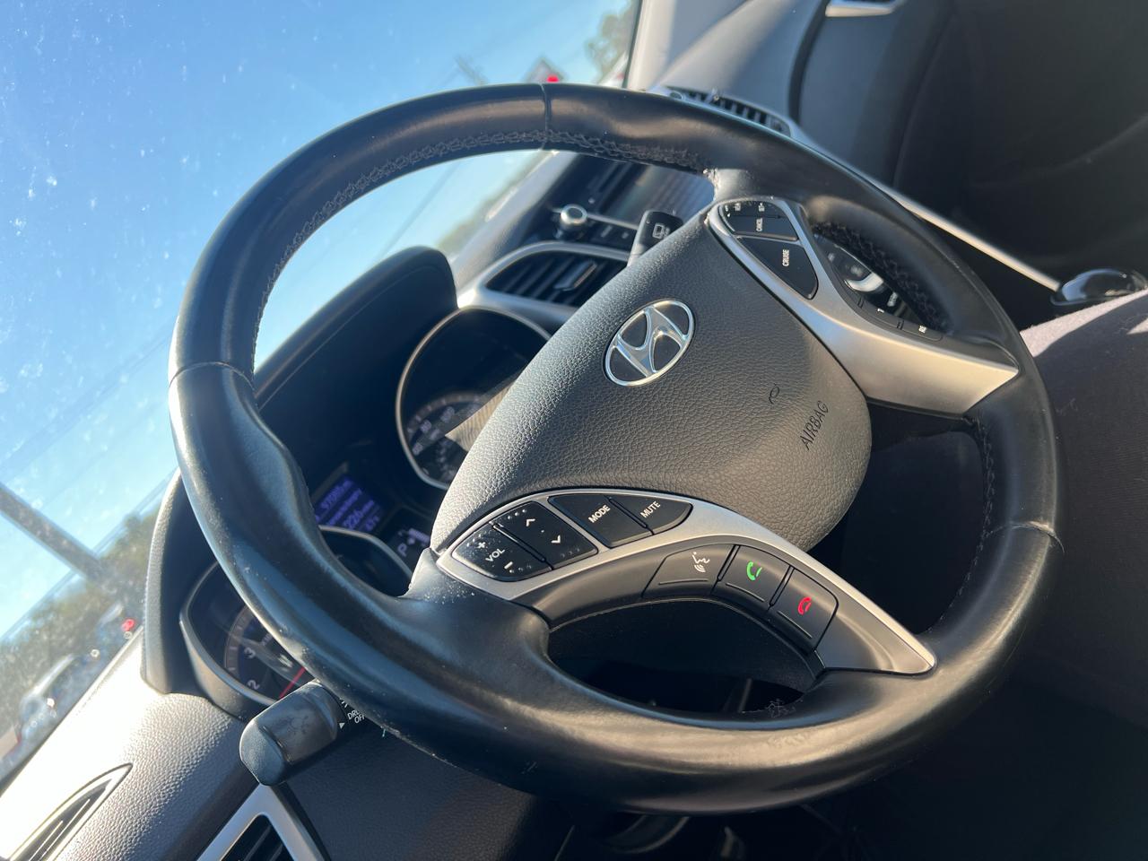 Hyundai Elantra GT  2013