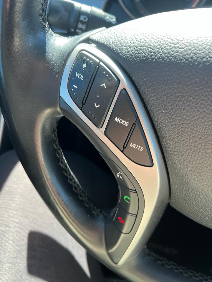 Hyundai Elantra GT  2013