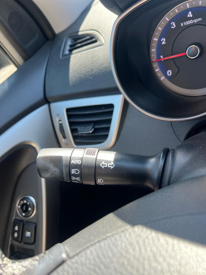 Hyundai Elantra GT  2013