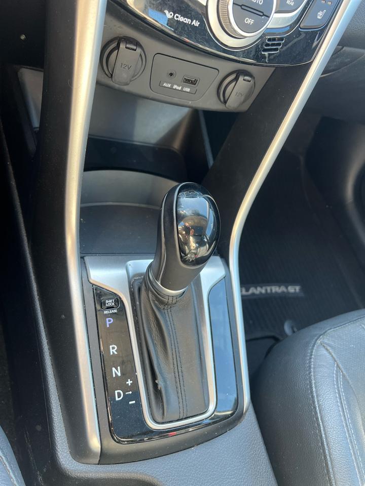 Hyundai Elantra GT  2013