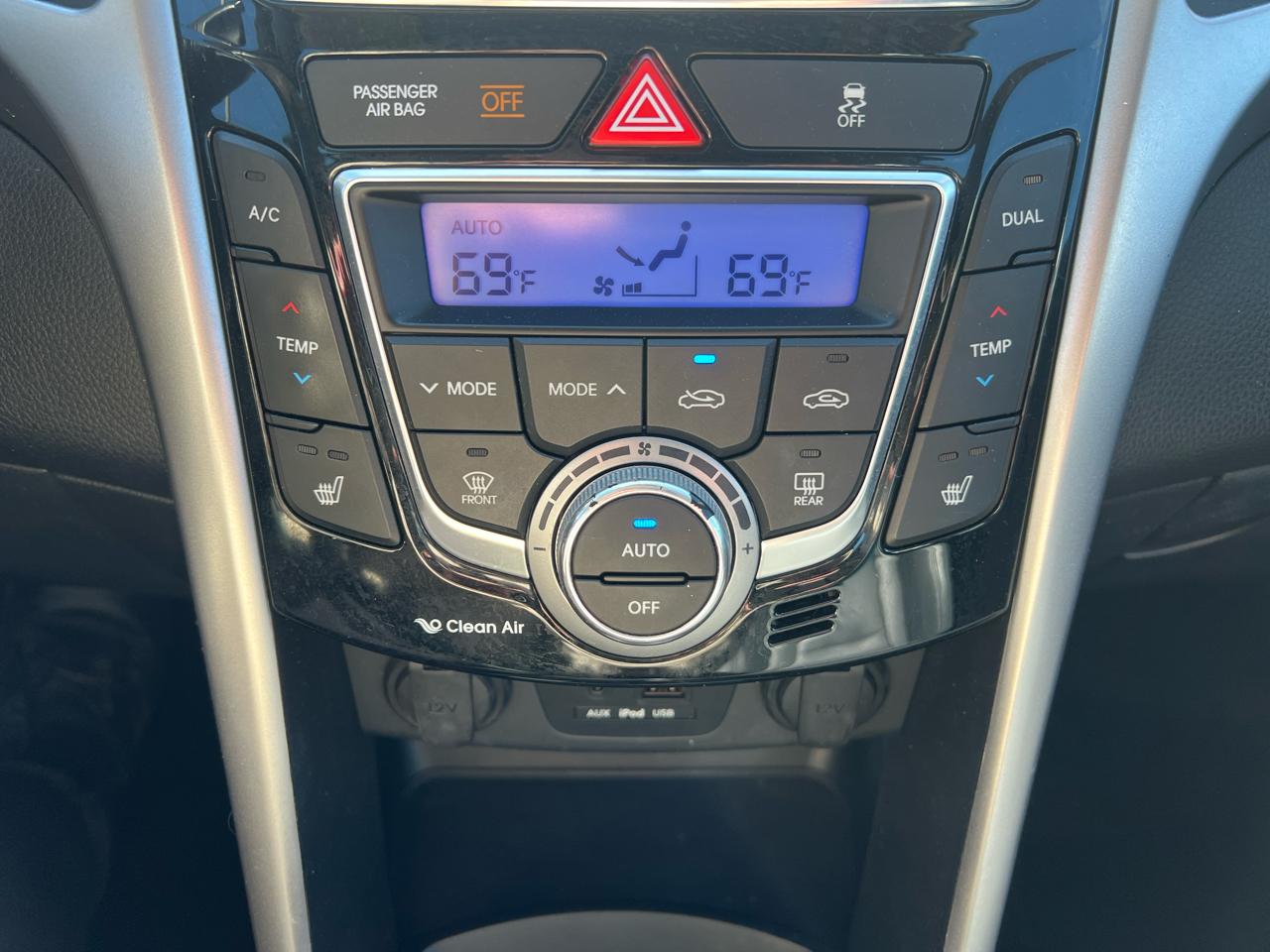 Hyundai Elantra GT  2013