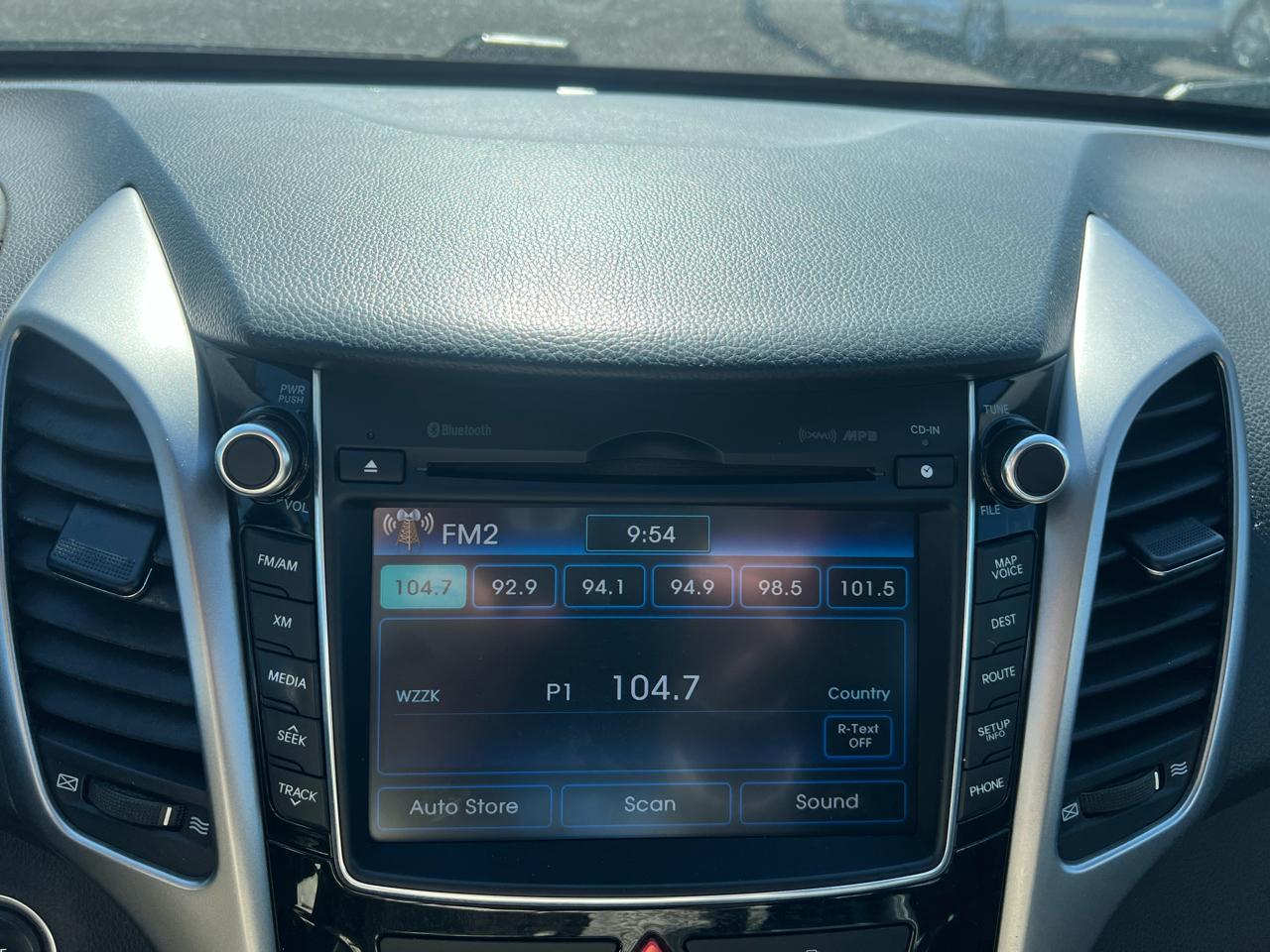 Hyundai Elantra GT  2013