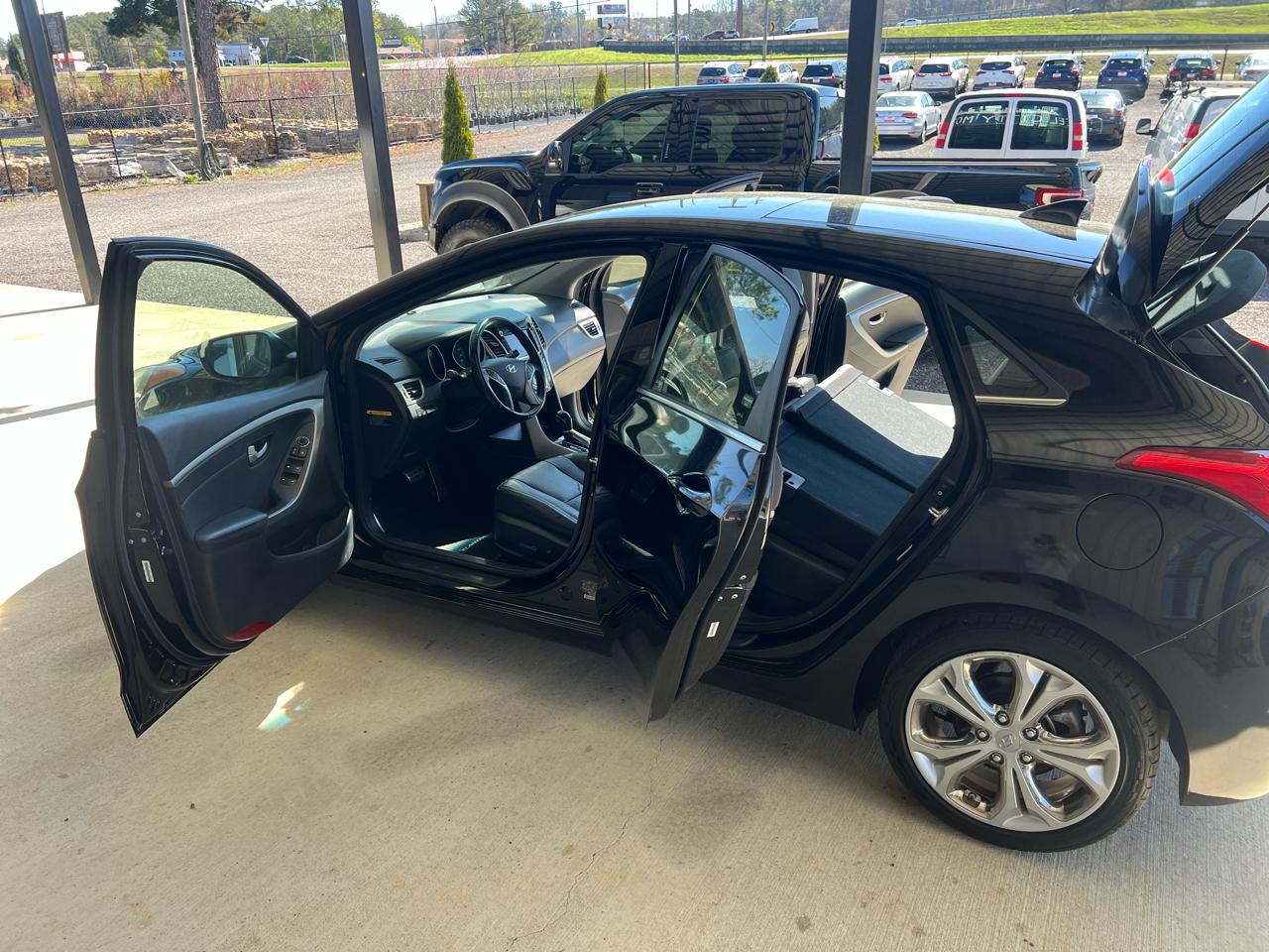 Hyundai Elantra GT  2013