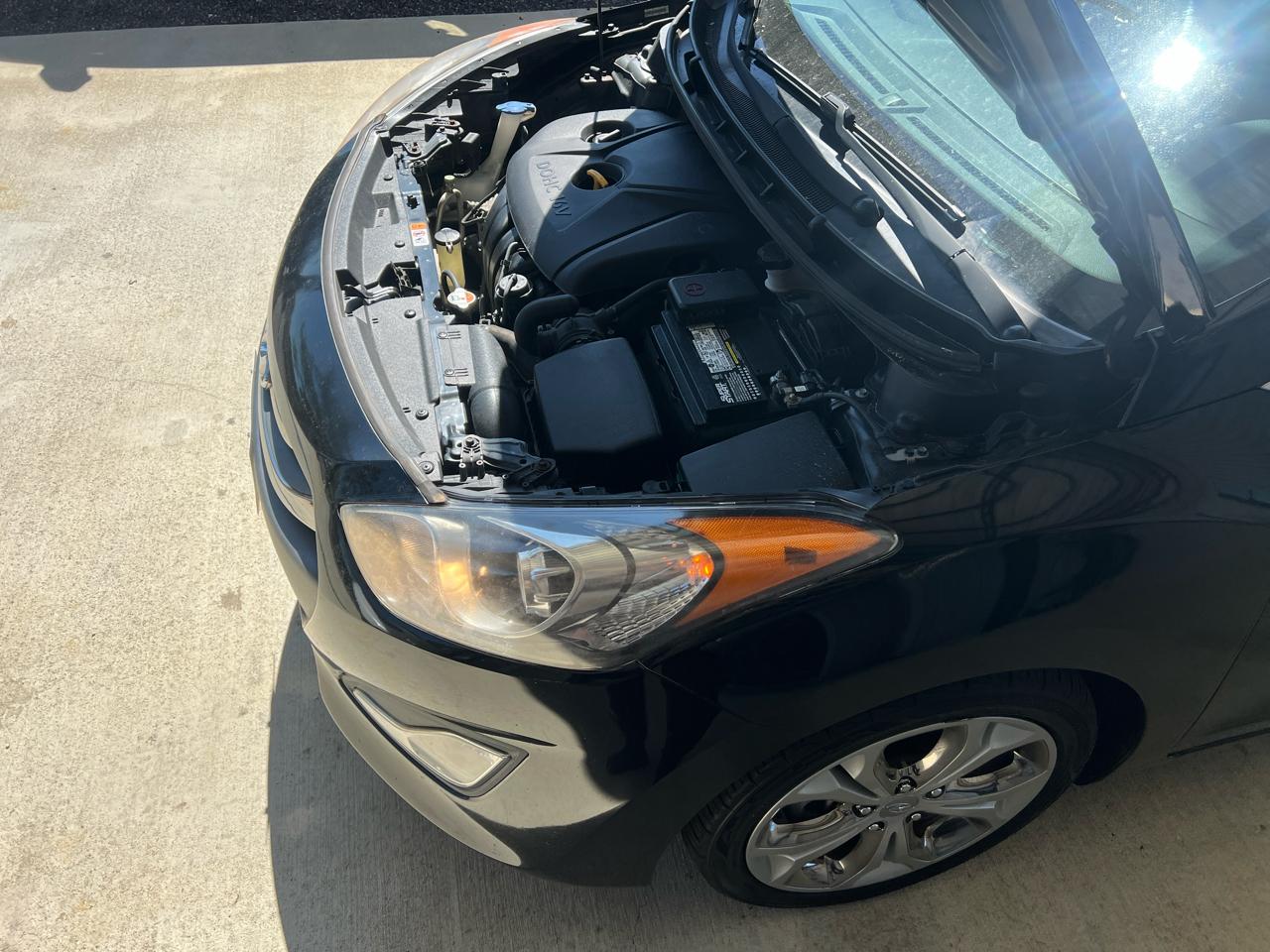 Hyundai Elantra GT  2013