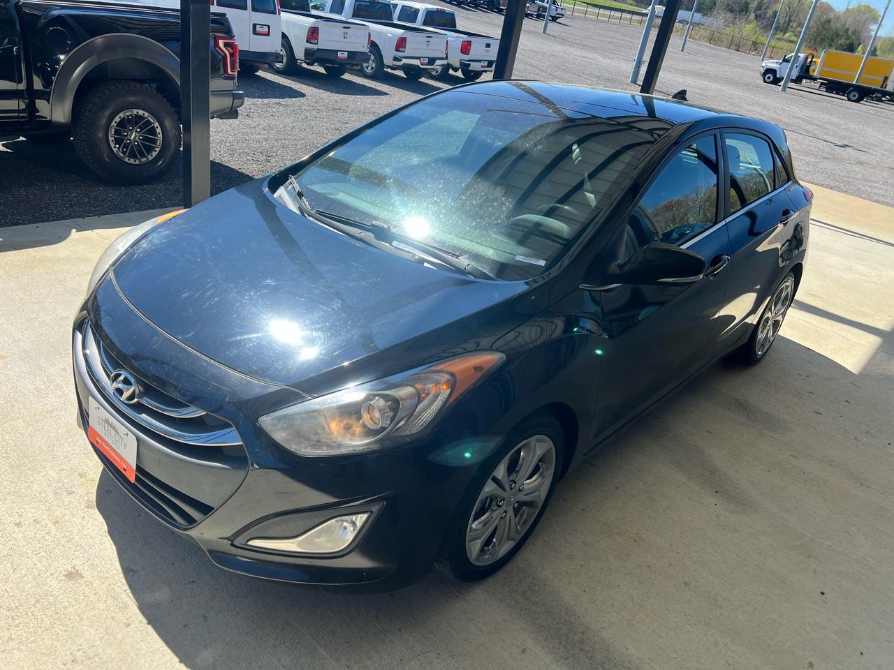 Hyundai Elantra GT  2013