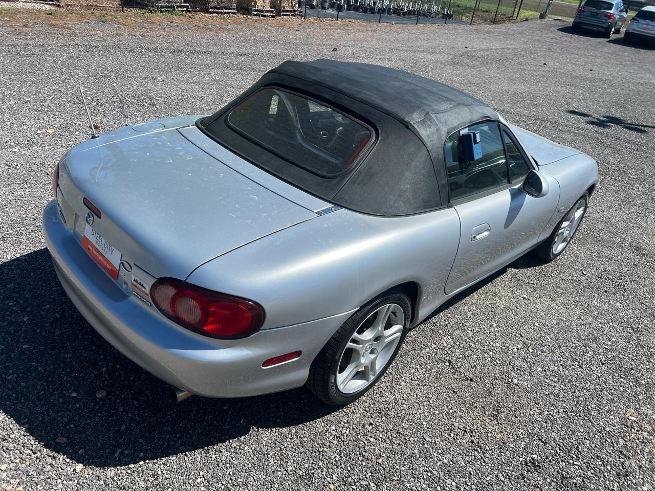 Mazda MX-5 Miata  2005