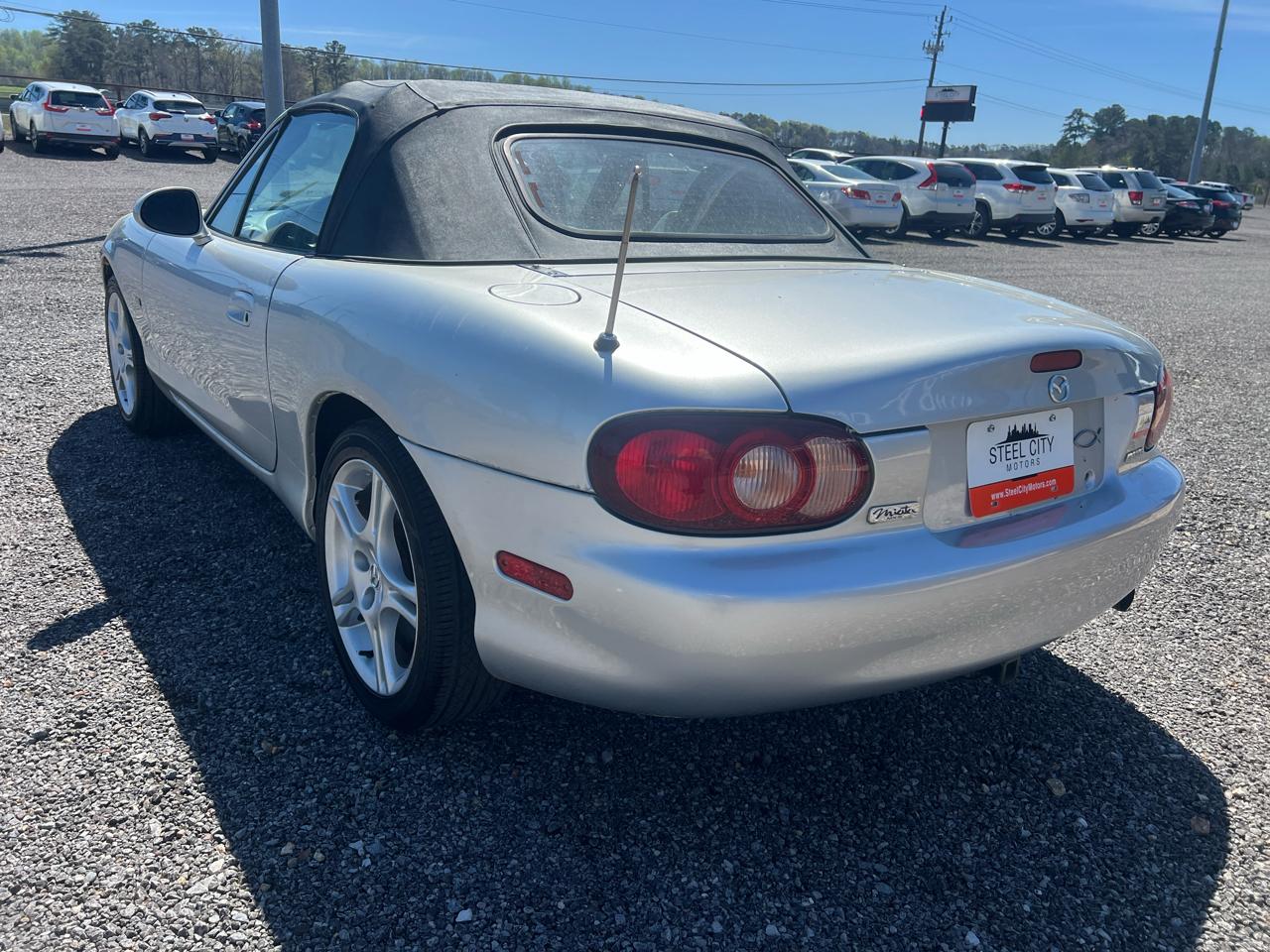 Mazda MX-5 Miata  2005