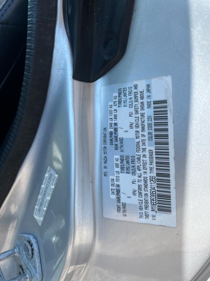 Mazda MX-5 Miata  2005