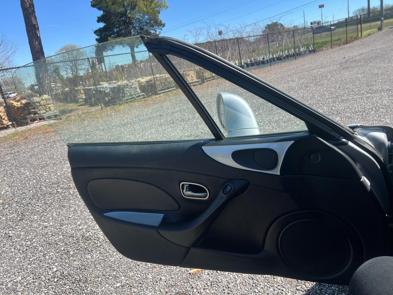 Mazda MX-5 Miata  2005