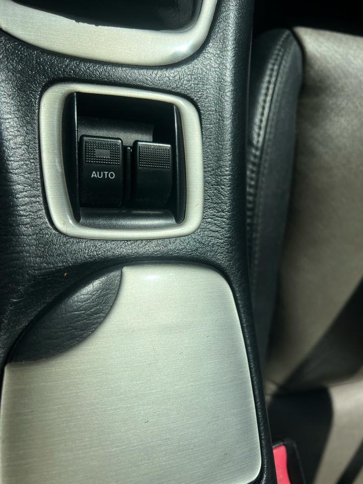 Mazda MX-5 Miata  2005