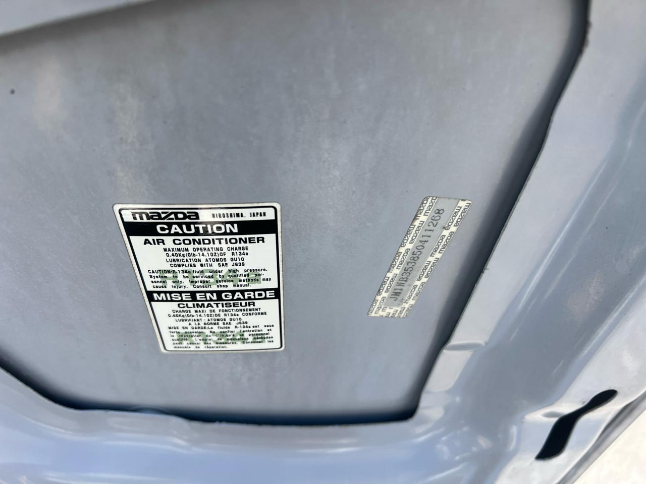 Mazda MX-5 Miata  2005