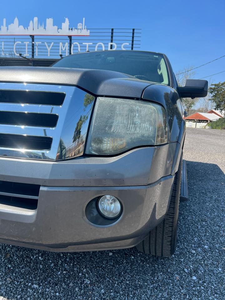 Ford Expedition  2011