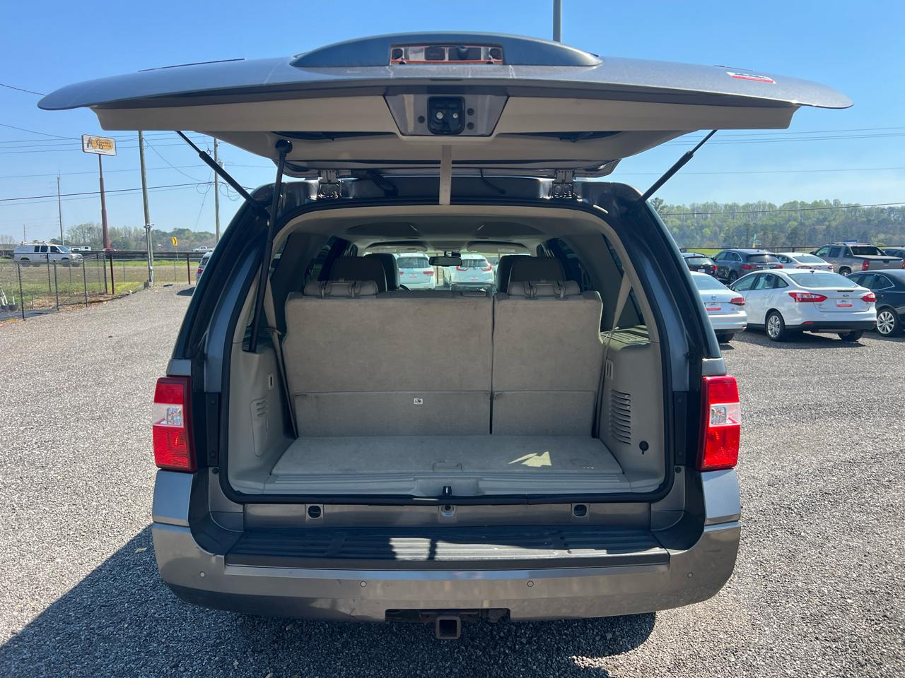 Ford Expedition  2011