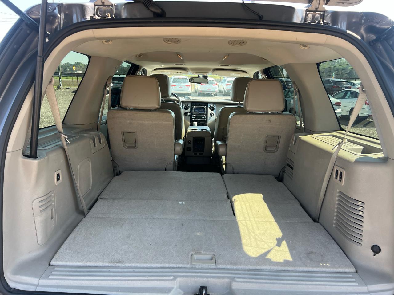 Ford Expedition  2011