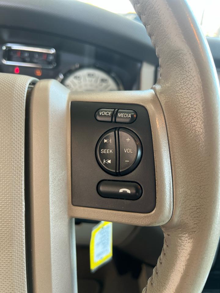 Ford Expedition  2011