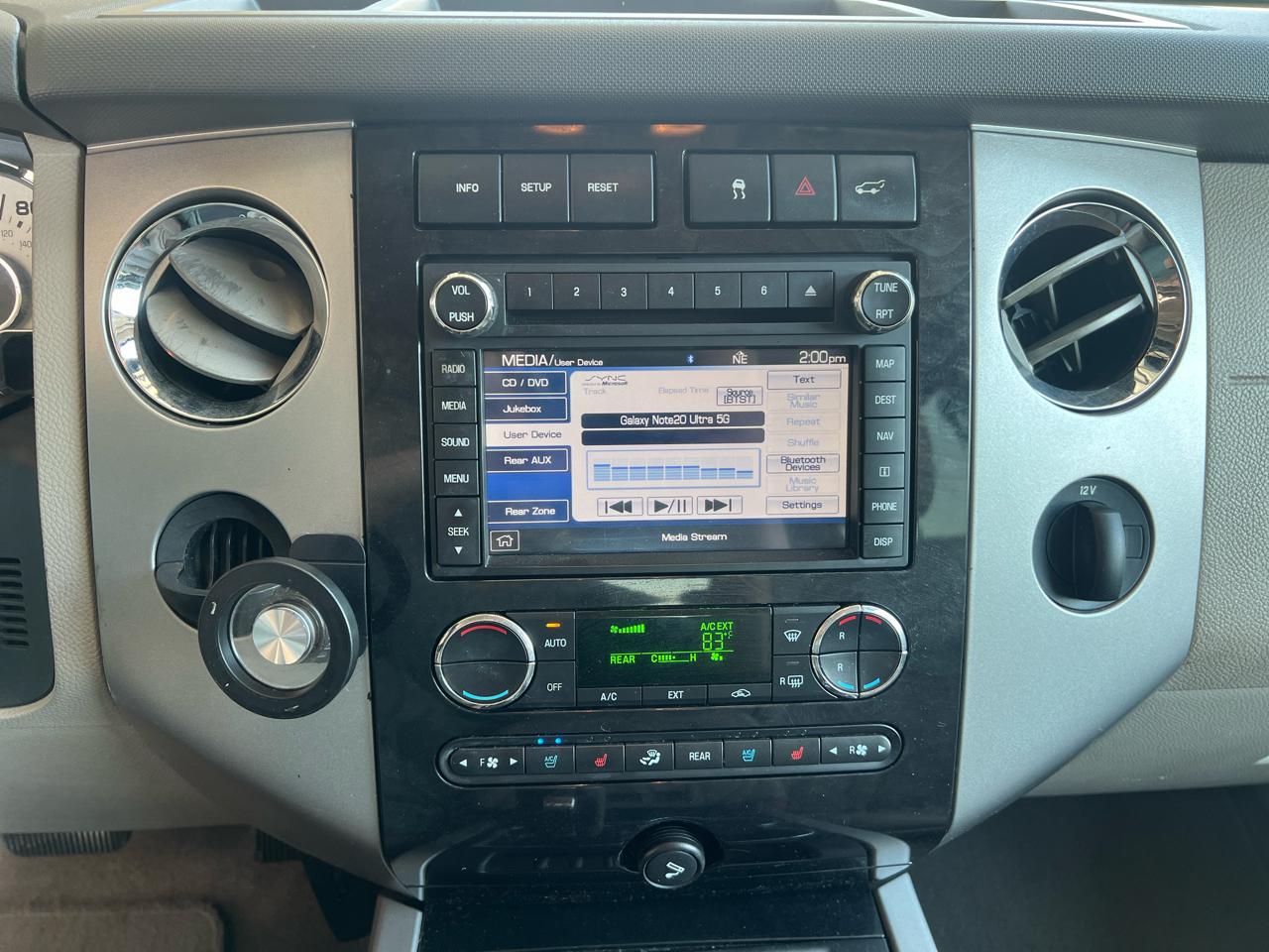 Ford Expedition  2011