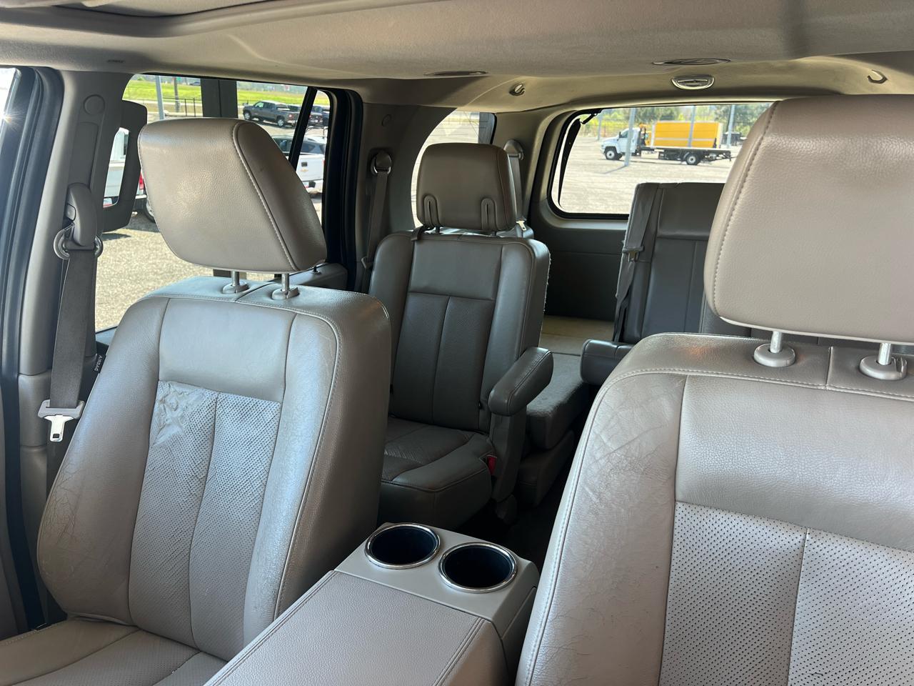 Ford Expedition  2011