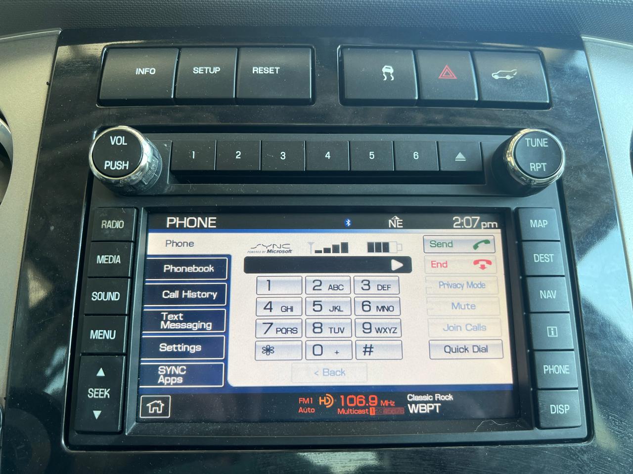 Ford Expedition  2011