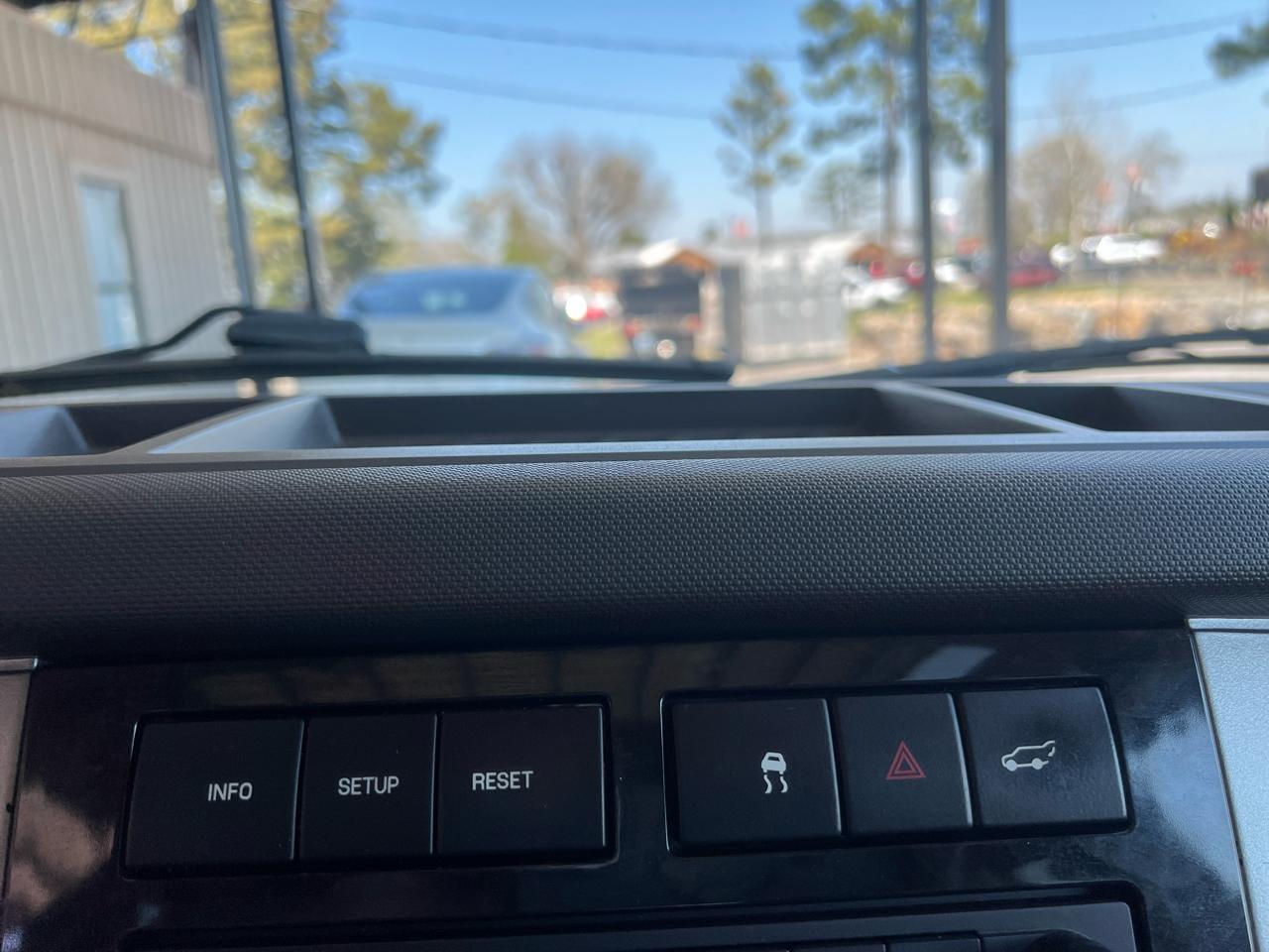 Ford Expedition  2011