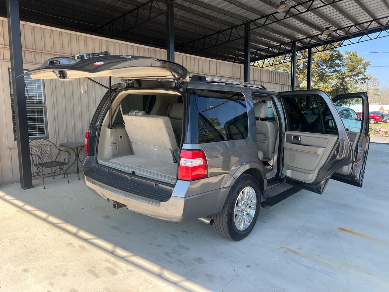 Ford Expedition  2011