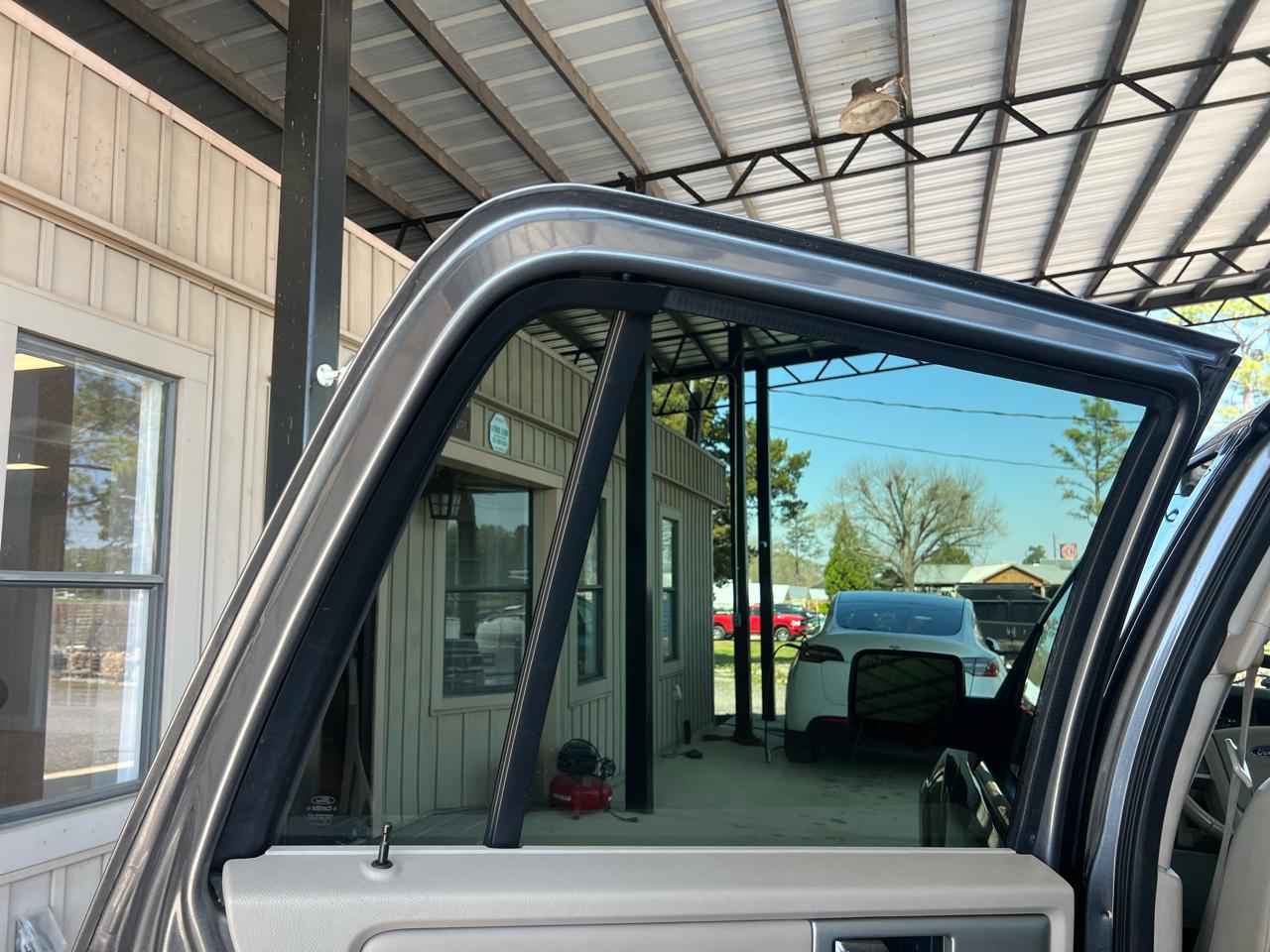 Ford Expedition  2011