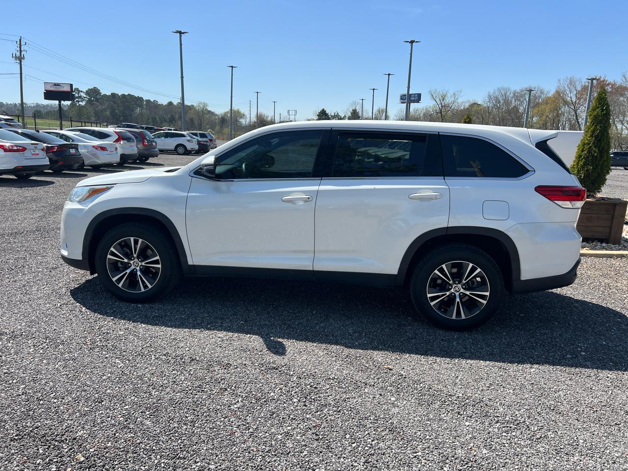 Toyota Highlander  2019