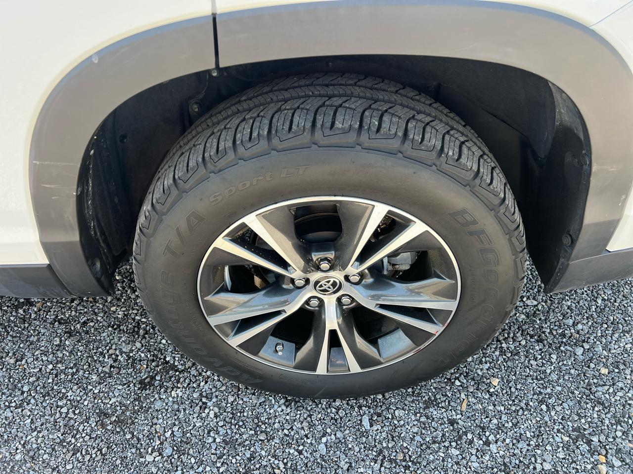 Toyota Highlander  2019