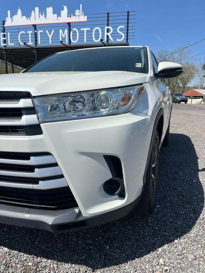 Toyota Highlander  2019