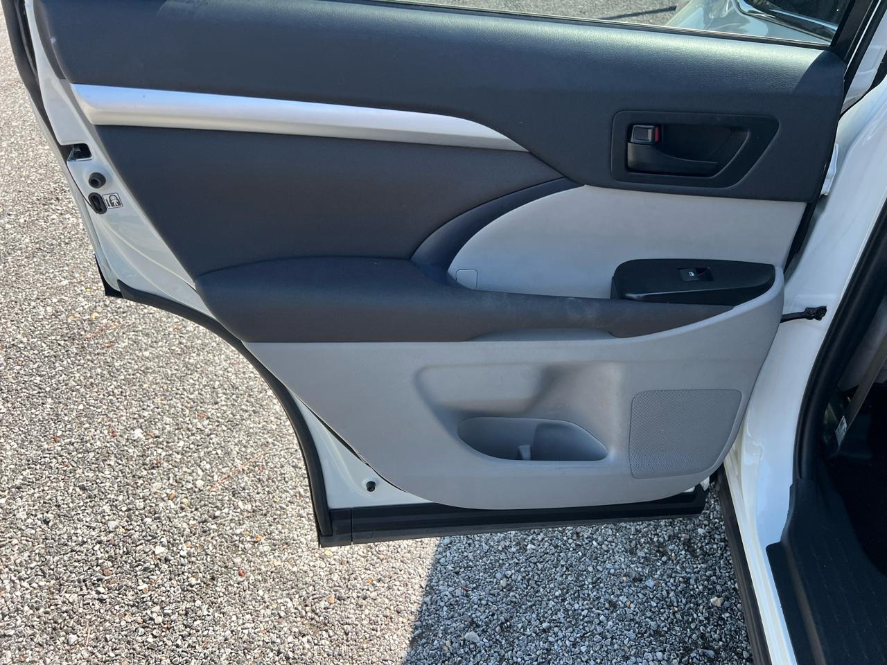 Toyota Highlander  2019