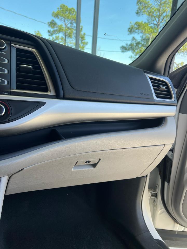 Toyota Highlander  2019