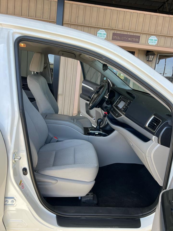 Toyota Highlander  2019