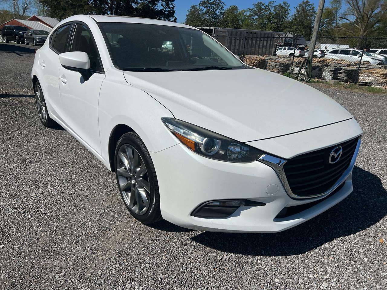 Mazda MAZDA3  2018