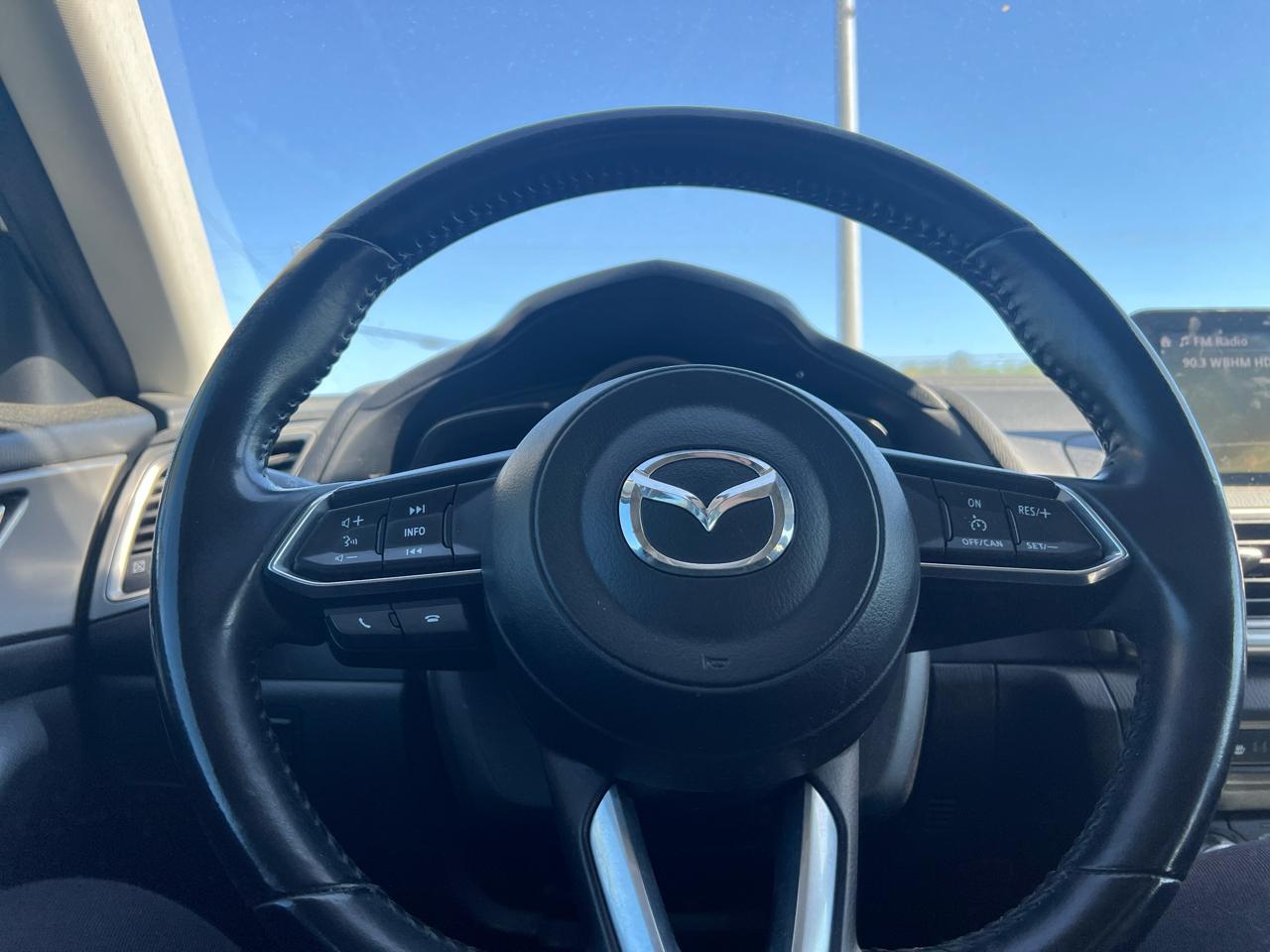 Mazda MAZDA3  2018