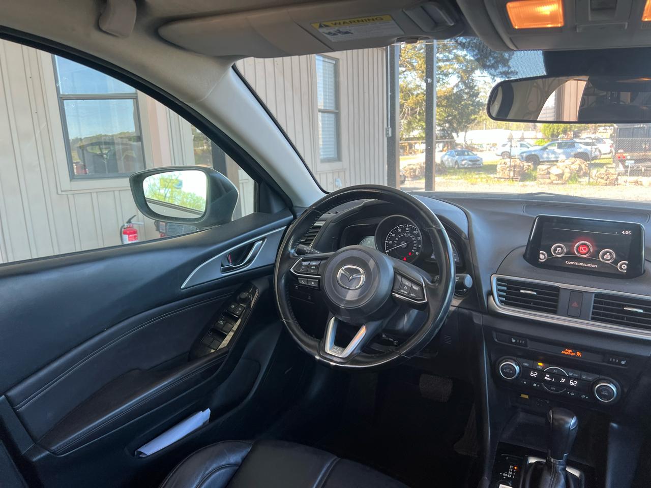 Mazda MAZDA3  2018